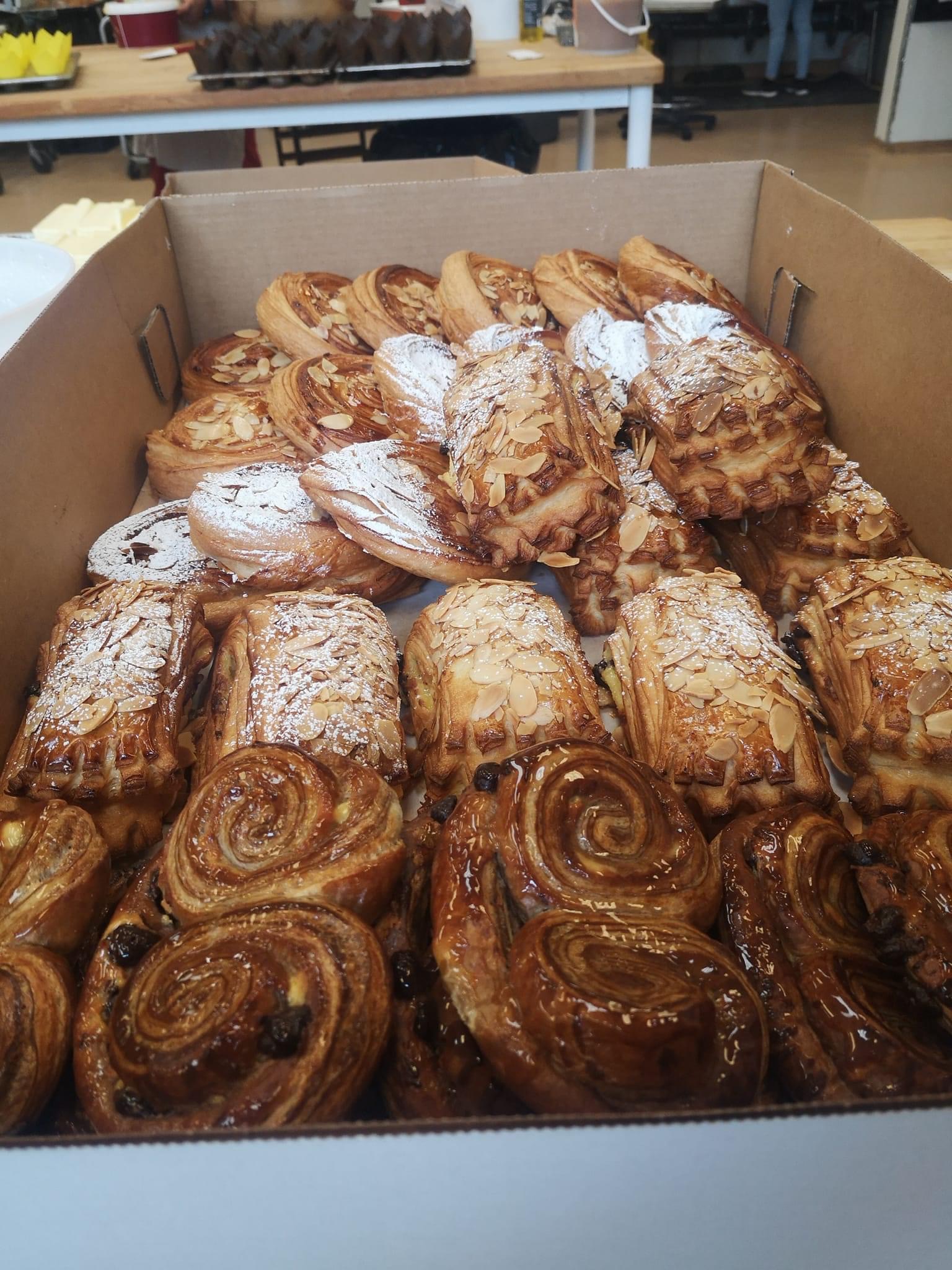 Croissants and viennoiseries - photo 2